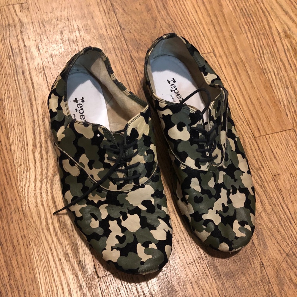 Repetto camouflage flats